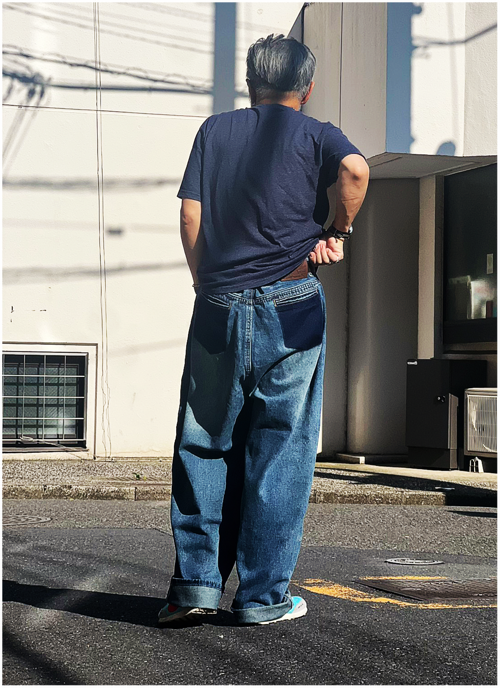 04 CONTRAST / Wide Denim
